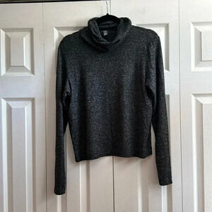 Aerie gray turtle neck size L